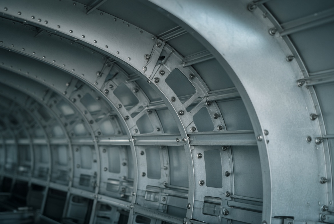 Aircraft structure: ribs, frames and fasteners